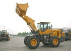 Фронтальный погрузчик LG 953